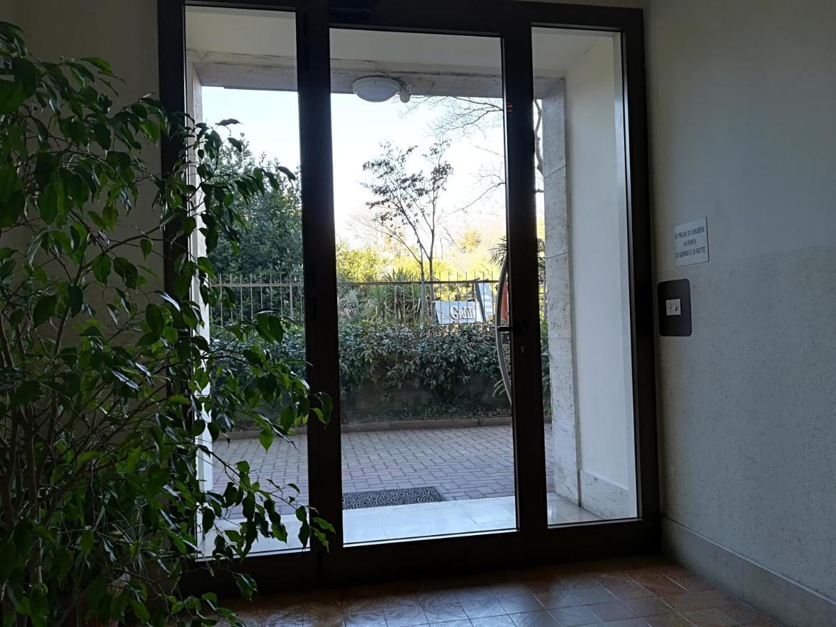 Appartement SWEET IRENE Deluxe à Bardolino Extérieur photo